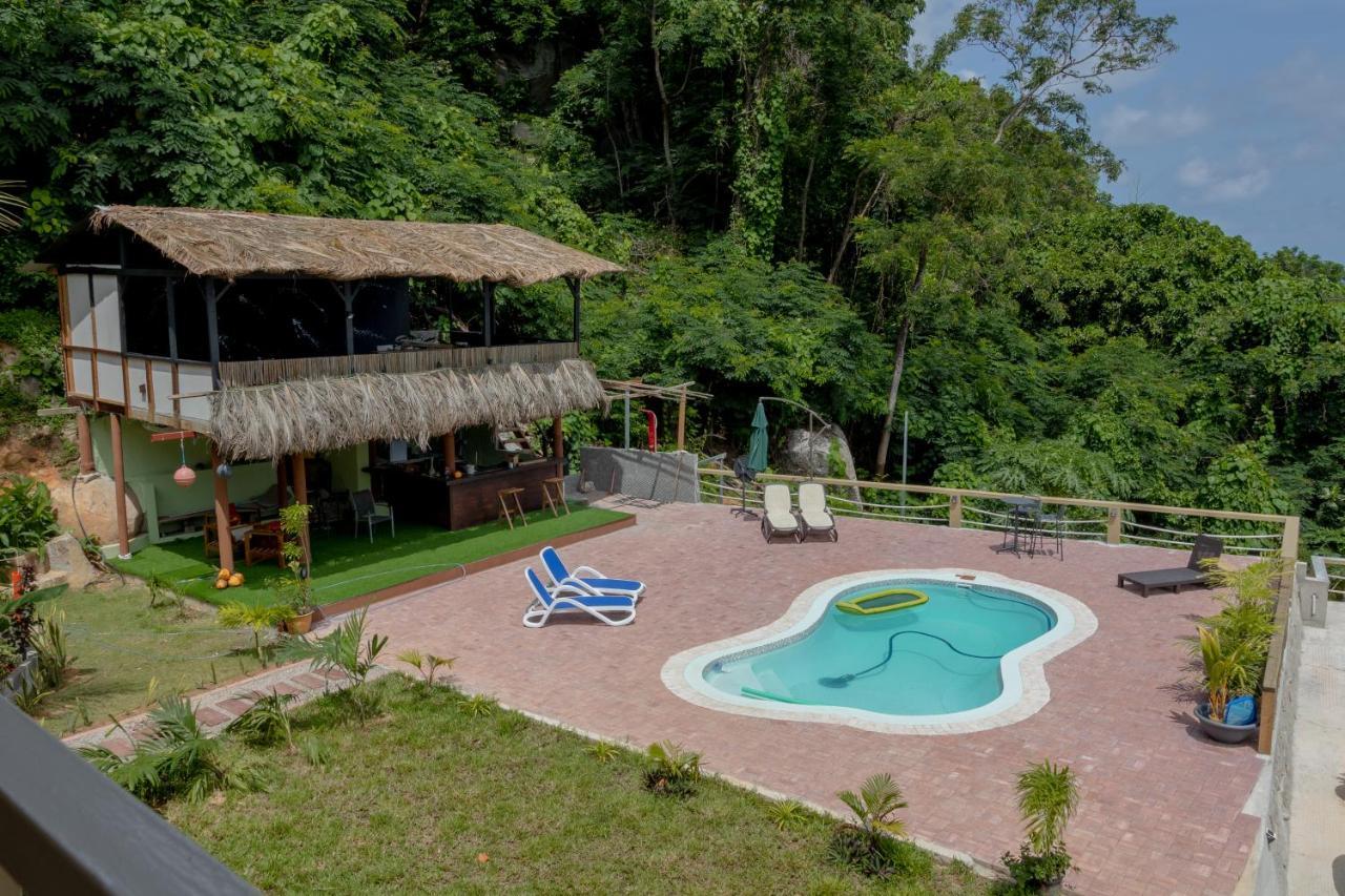 Auguste Holiday Residence Anse Etoile Buitenkant foto