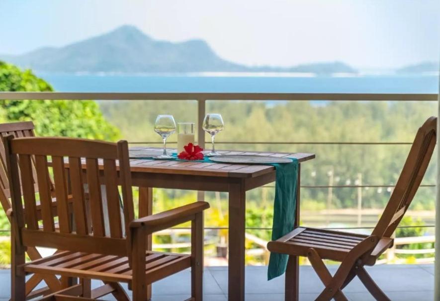 Auguste Holiday Residence Anse Etoile Buitenkant foto