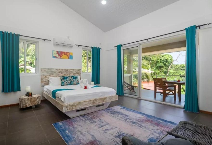 Auguste Holiday Residence Anse Etoile Buitenkant foto